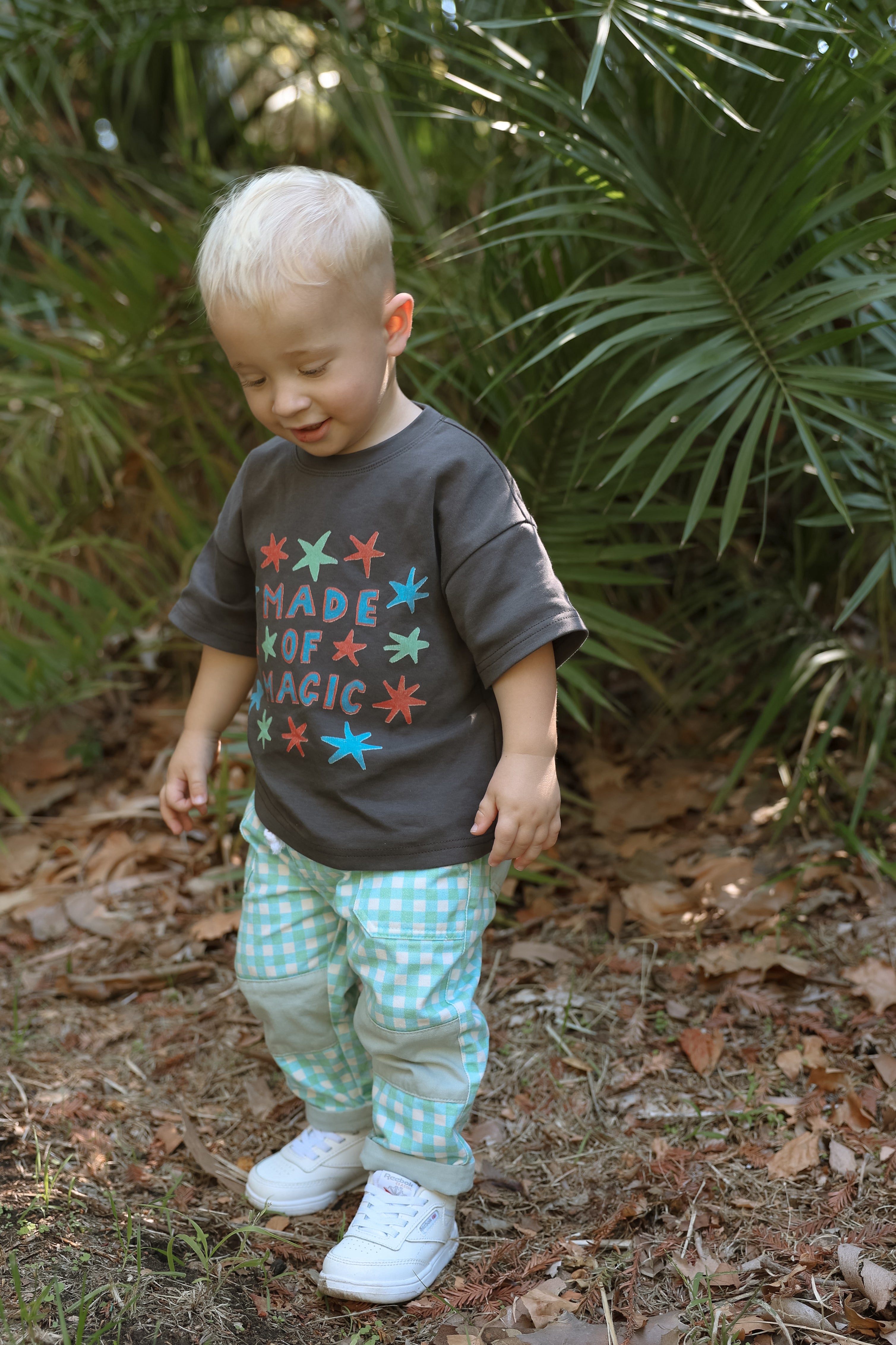 MADE OF MAGIC TEE