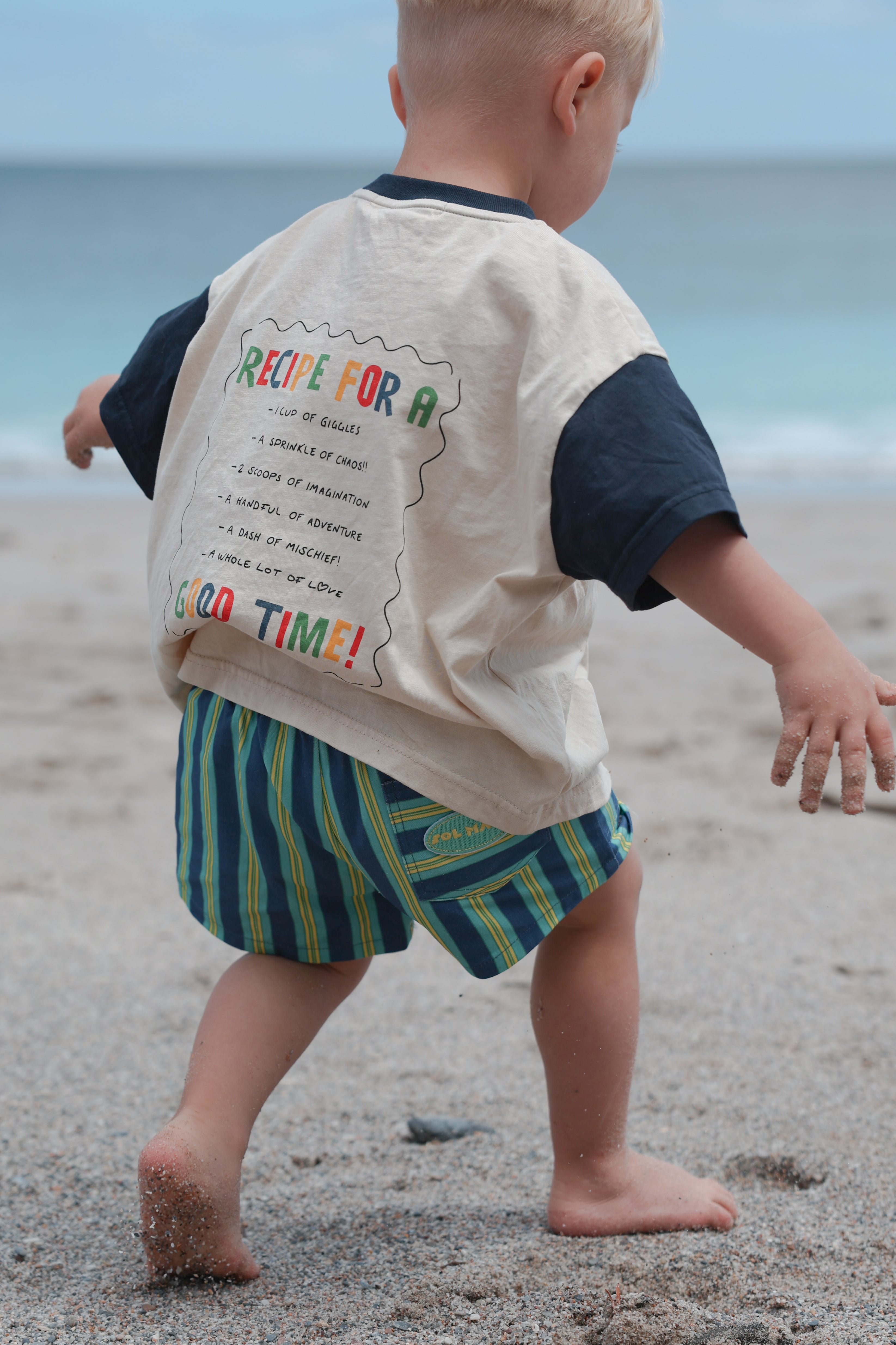 ENDLESS SUMMER OVERSIZED TEE